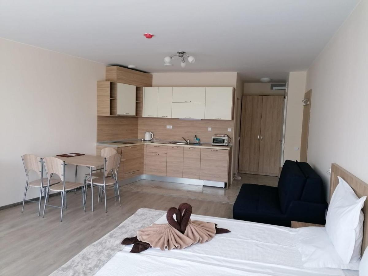 Apart Allure Dobi Aparthotel Primorsko Exterior foto
